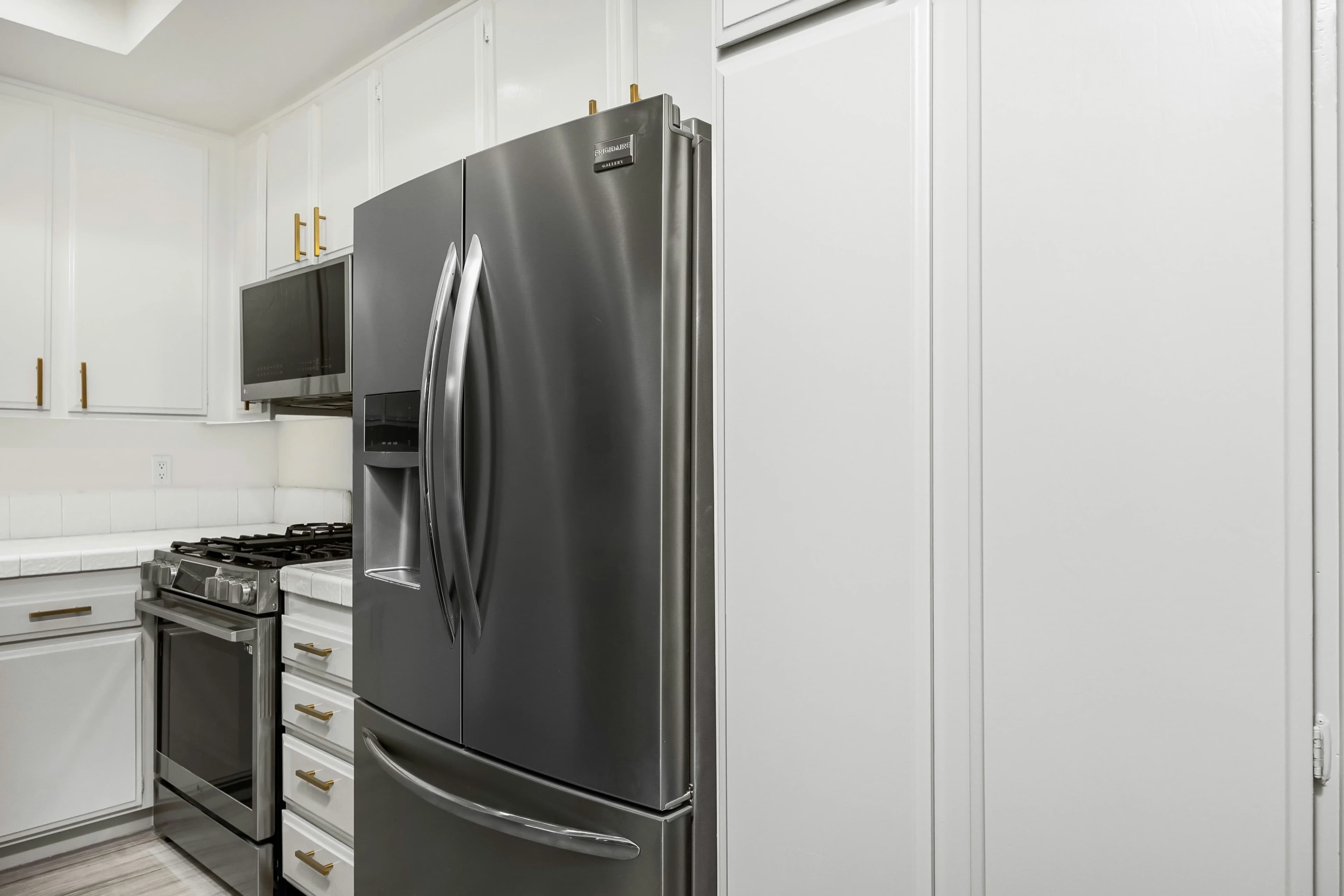 Refrigerator Repair