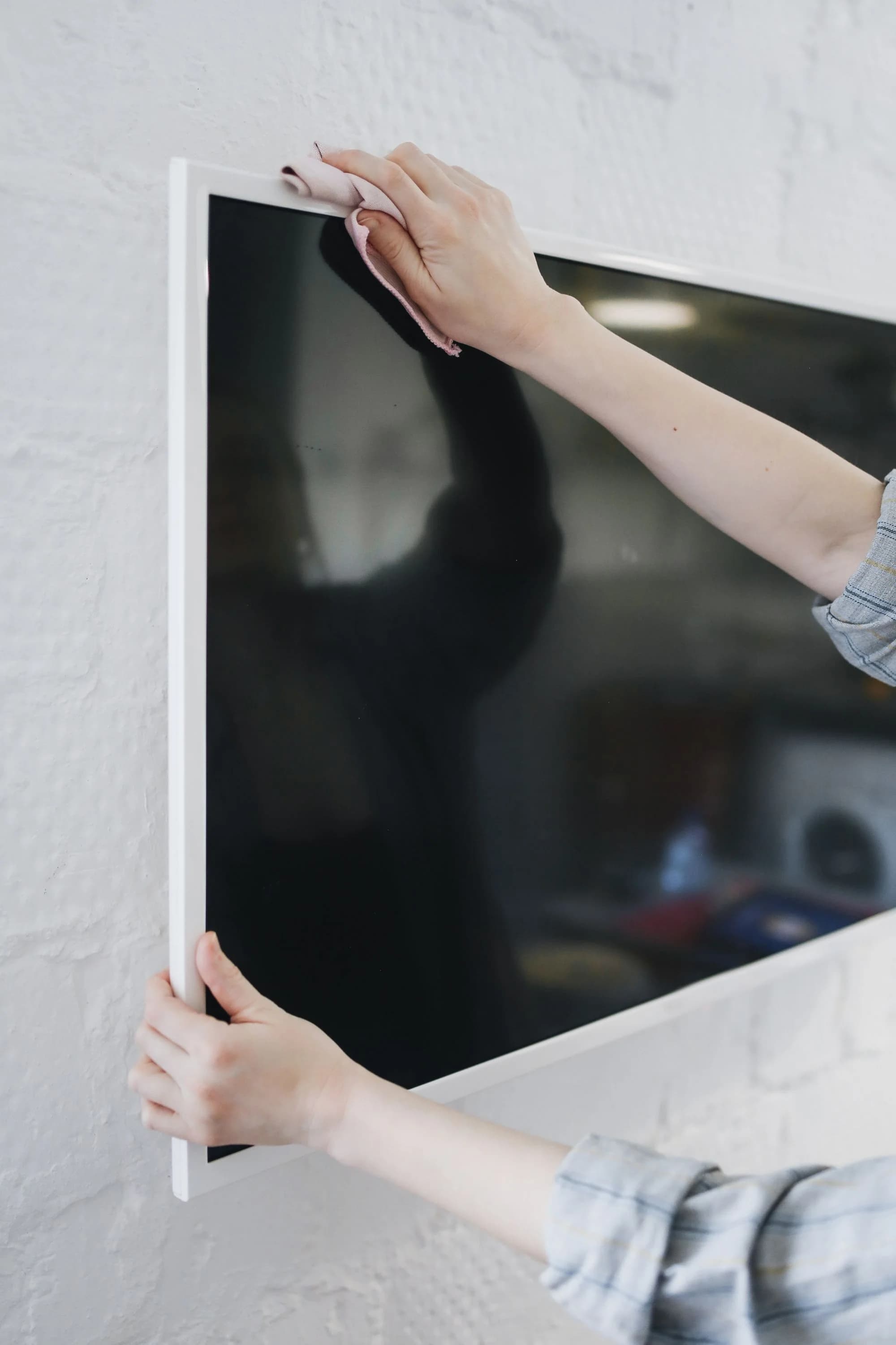 Screen Installation